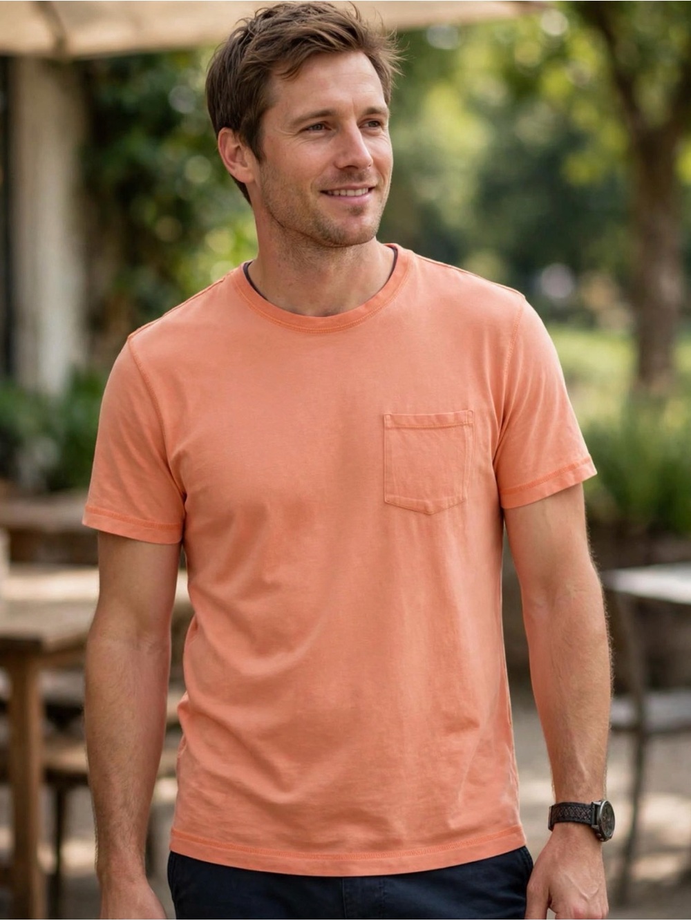 Men's Short-Sleeve Pocket T-Shirt in Peach